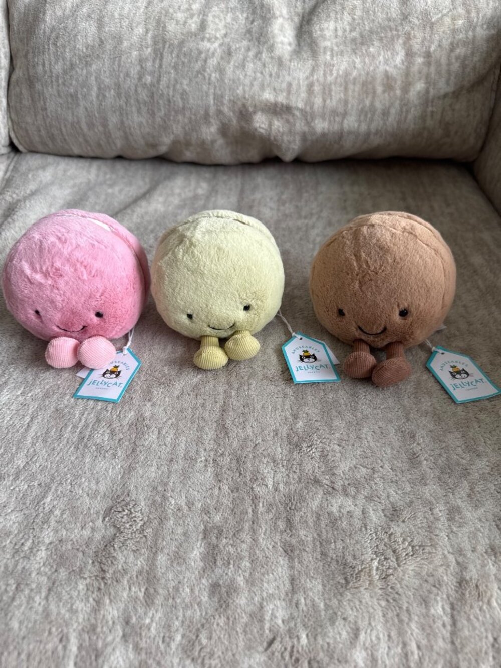 Jellycat Authentic Paris Patisserie Amuseables Mia Max Mona Macarons Collectible